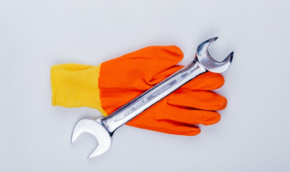 Cleaning Tools | Leto Plumbing & Heating, Inc.