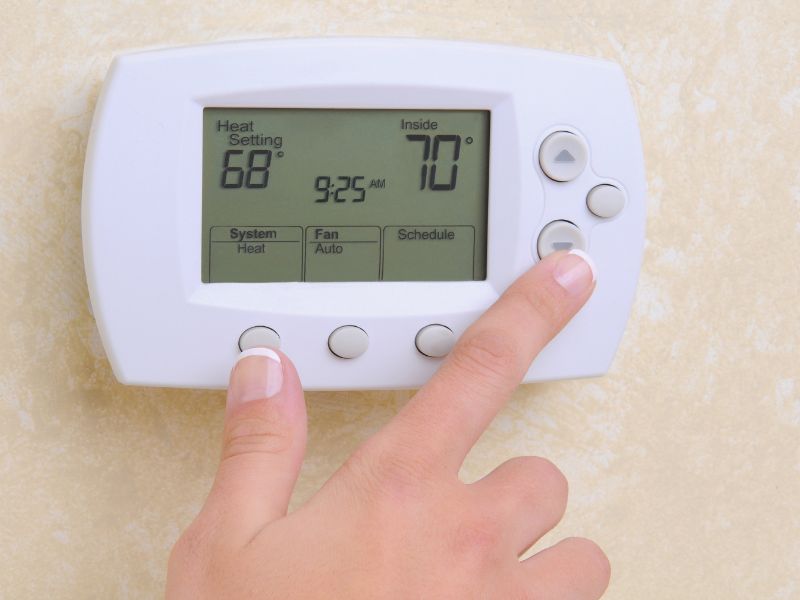 Non-Programmable Thermostat | Leto Plumbing & Heating, Inc.